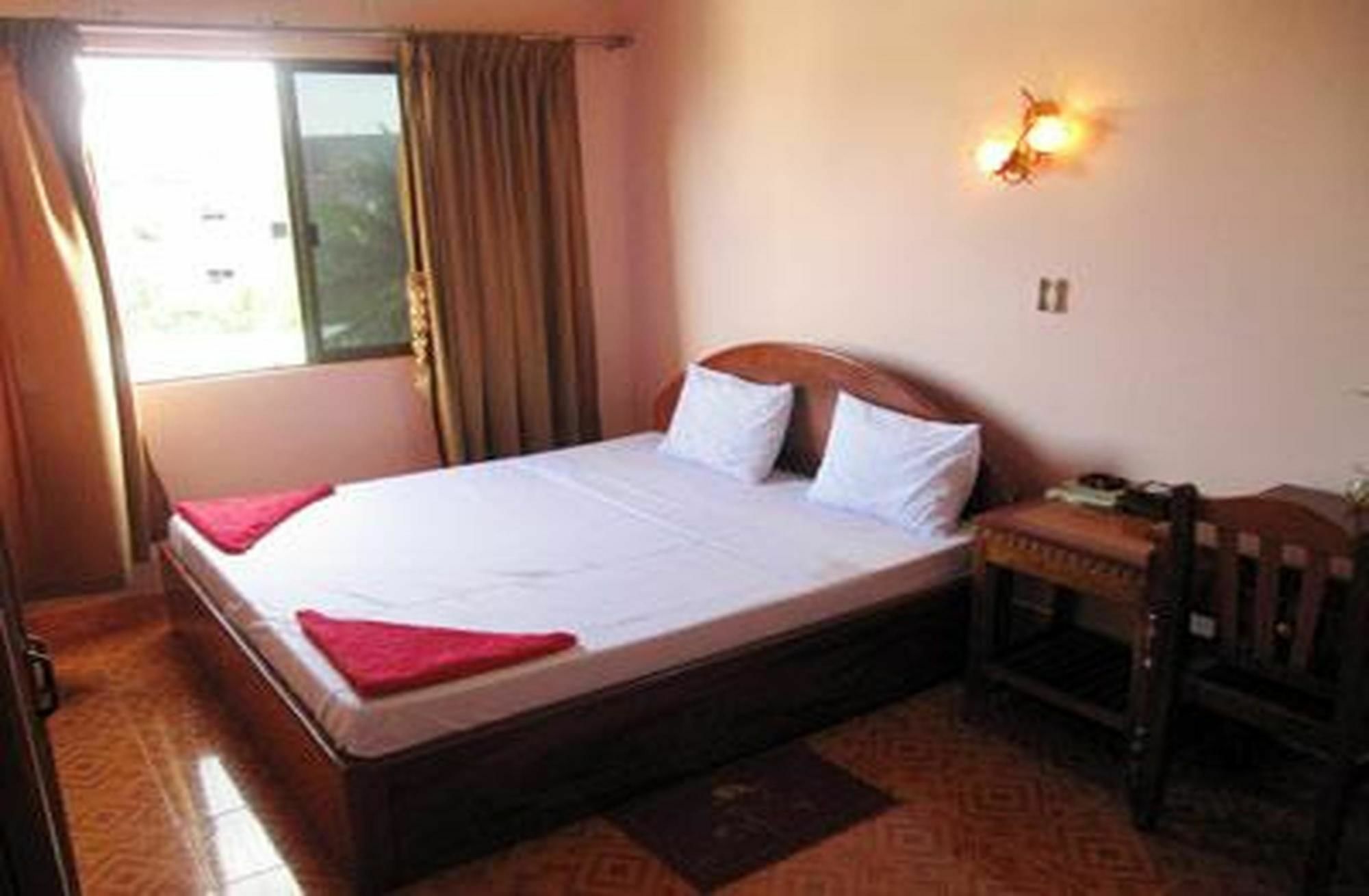 Kampot Guesthouse Exterior photo